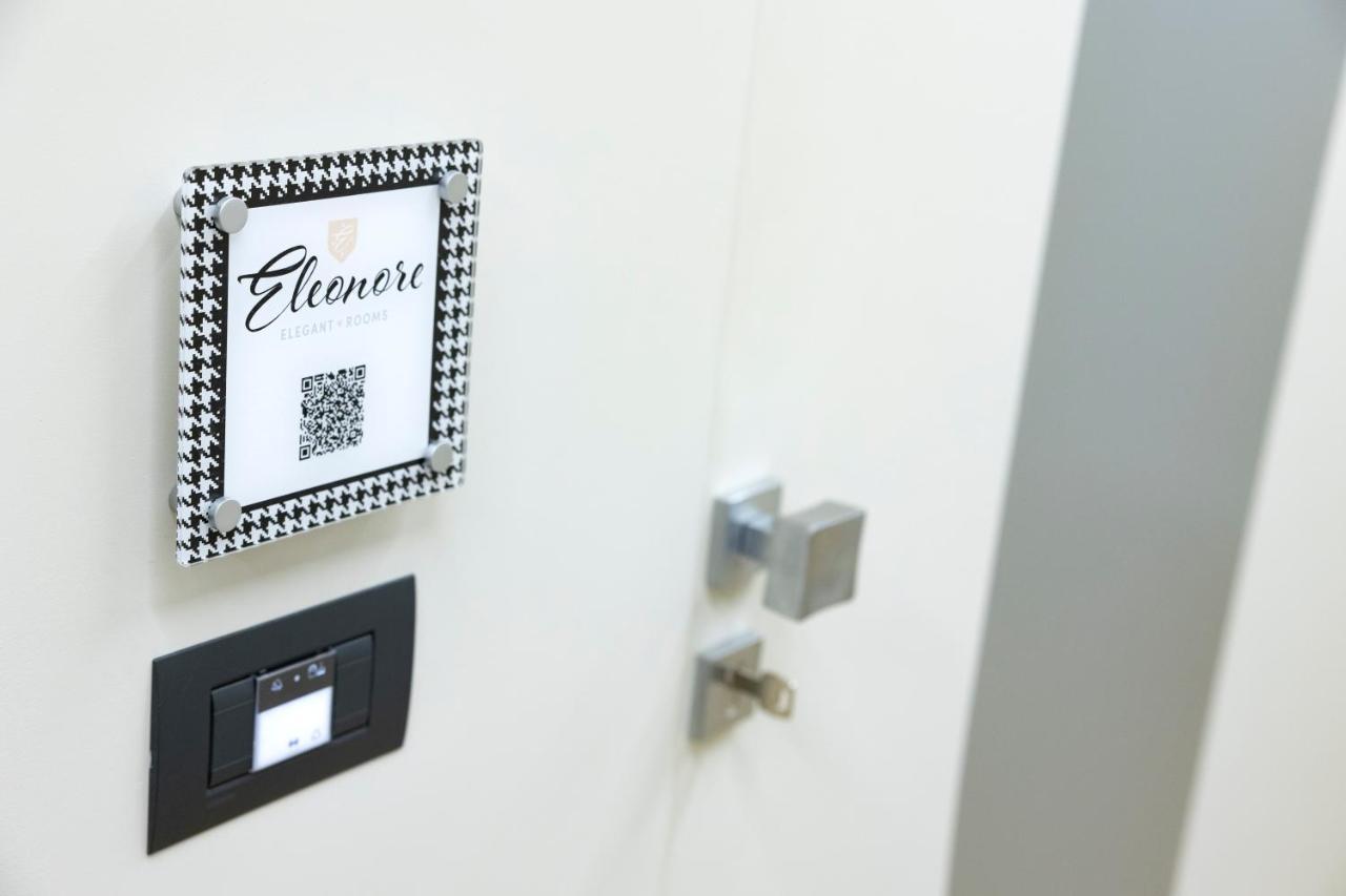 [Eleonore Elegant Room Suite Cagliari Esterno foto